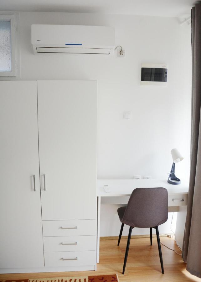 Apatin Apartman Luaran gambar