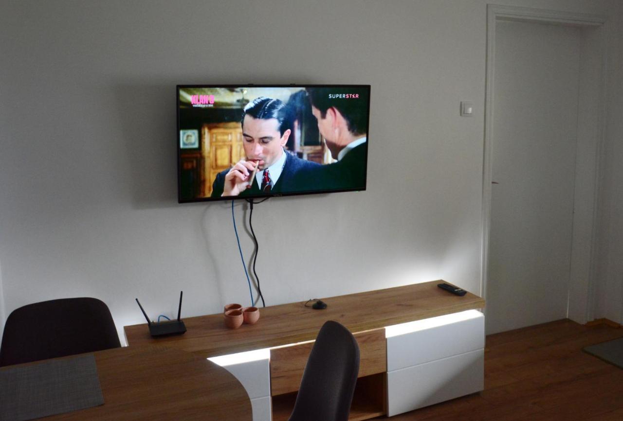 Apatin Apartman Luaran gambar